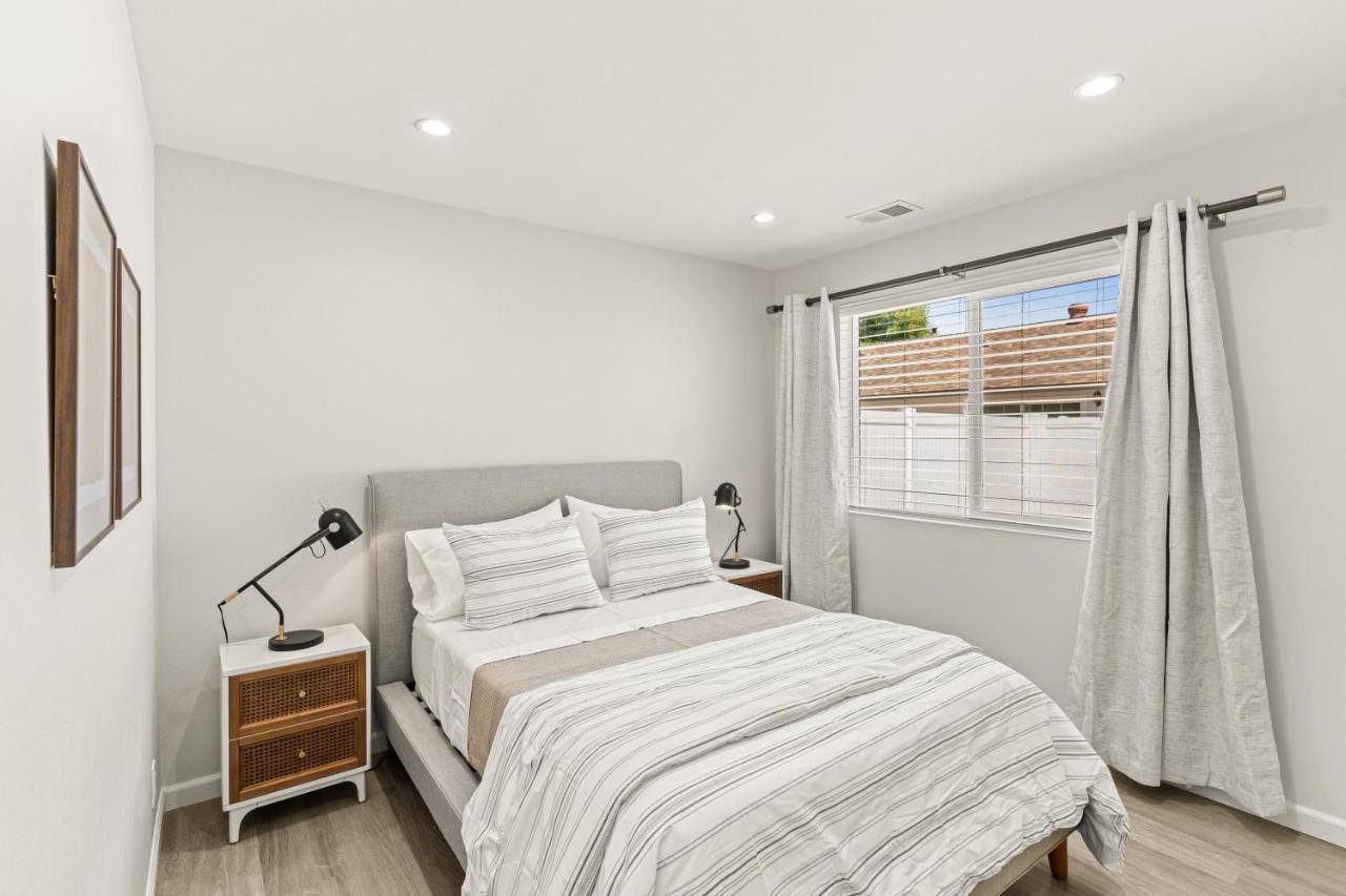 Estepa Unit #3 By Pmi Thousand Oaks Esterno foto
